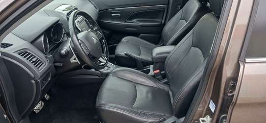 MITSUBISHI OUTLANDER SEL image 3