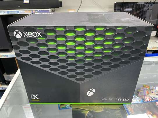 Xbox séries X neuf dans sa boîte + gamepass ultimate image 2