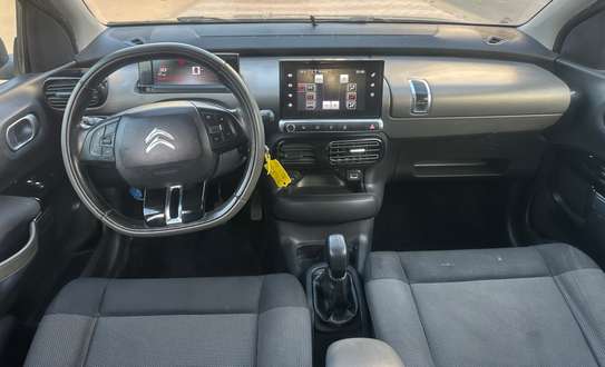 Citroën c4 cactus manuel diesel venant image 5