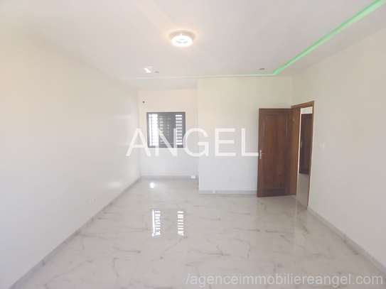 REF_2979_AH – APPARTEMENTS À LOUER À SACRÉ-CŒUR 3 image 4