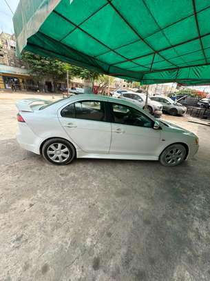 Mitsubishi  Lancer  *2016* image 4