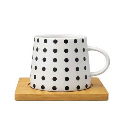 Tasse rayée céramique avec sous-plateau bois naturel image 3