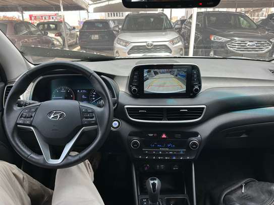 Hyundai image 3