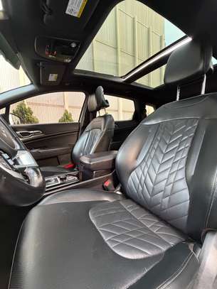 Kia Sportage X-Line image 5