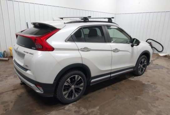 MITSUBISHI ECLIPSE CROSS /SEL 2018 image 13