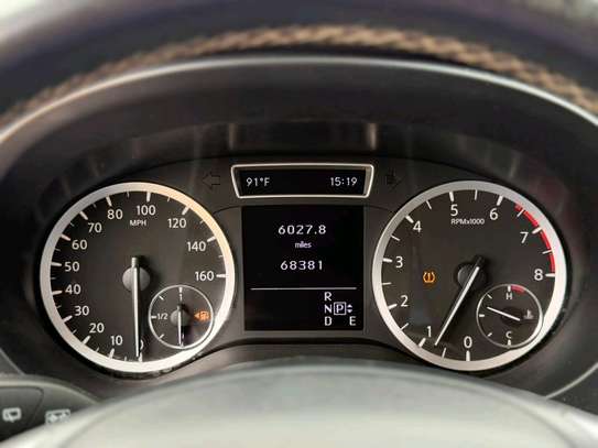Infinity QX30 AWD 2018 image 7
