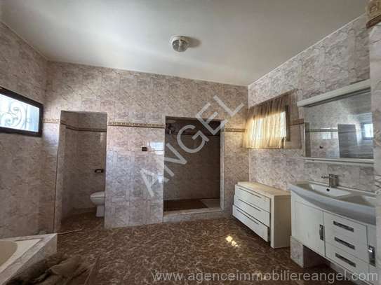 Ref_6217_GL Une villa d’angle à vendre à Onomo image 3