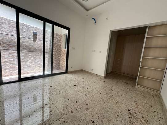 Sacré cœur 3 appartements à louer derrière pape diob image 6