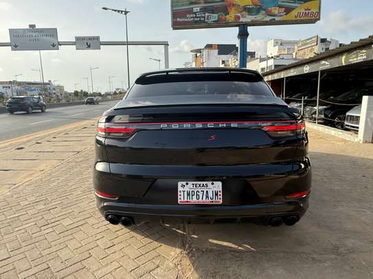 Porsche Cayenne coupé S 2021 image 14