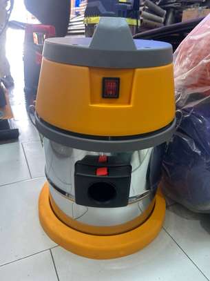 Aspirateur eau et poussiére 20L image 2