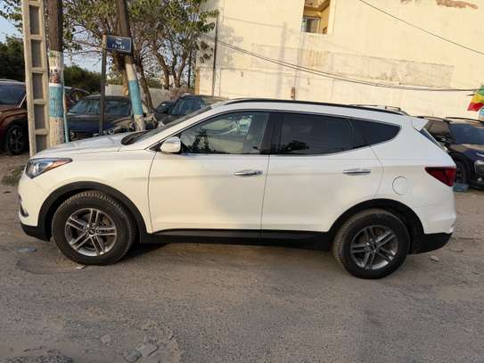Hyundai Santafe 2017 image 3