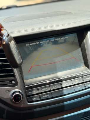 Hyundai Tucson AWD 2017 image 3