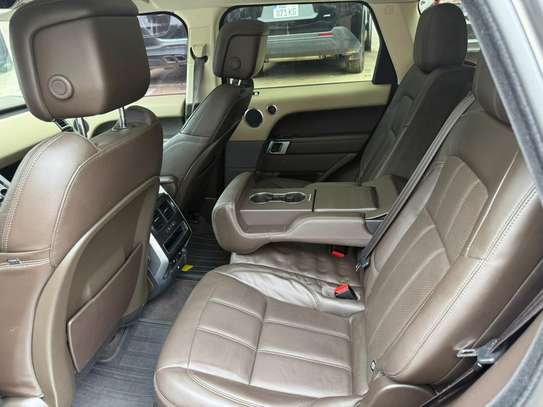 Land Rover Range Rover Sport gris métallisé 4x4 image 6