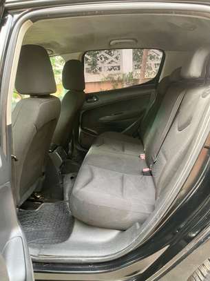 Peugeot 2012 image 6