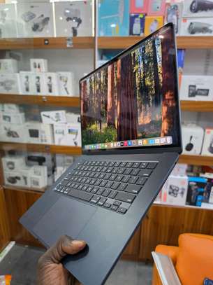 MacBook Air M4 2025 image 3