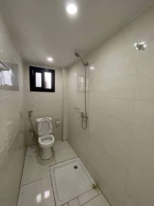 Appartement à vendre au Point-E avenue birago diop image 4
