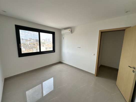 TRES BELLE APPARTEMENT F4 A LOUÉ AMITiE image 13