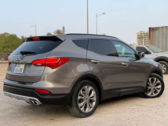 Hyundai Santa Fe 2014 image 5