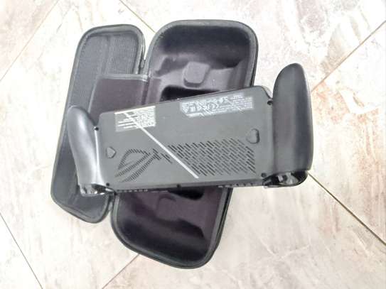 Console ASUS ROG Ally X 7"  16Go 1To image 2