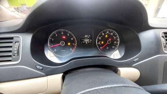 Volkswagen  2012 image 3