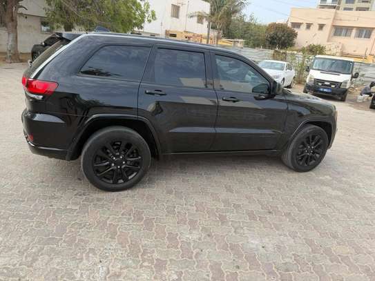 Jeep grand cherokee 2017 image 9