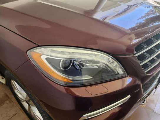 Mercedes-Benz ML 350 image 13