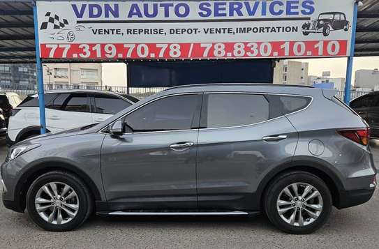 Hyndai Santa Fe diesel full options image 3