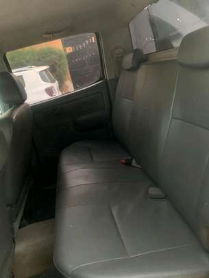 Toyota l200 image 5