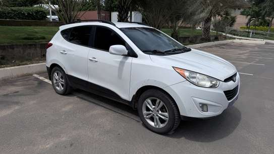 Hyundai ix35 SUV compact blanc automatique image 3