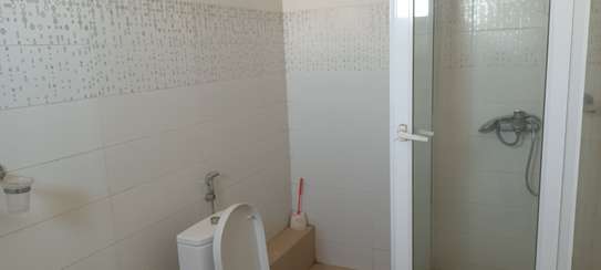 Appartement neuf lumineux avec grande baie vitrée image 12