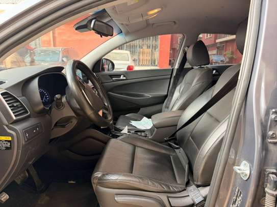 HYUNDAI TUCSON Diesel 1.6D 2019/20 image 9
