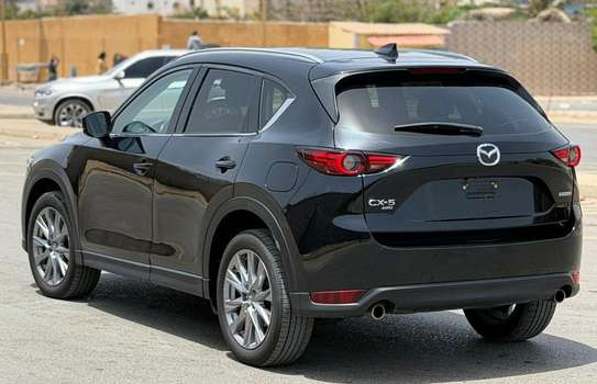 Mazda Cx5 année 2019 image 4