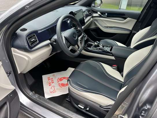 BYD Qin  2021 image 10