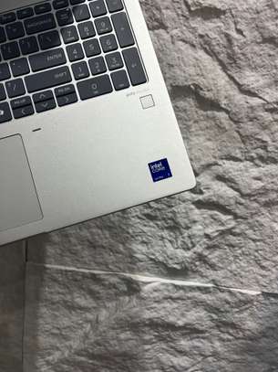 HP EliteBook 660 G11 Ultra 7 image 2