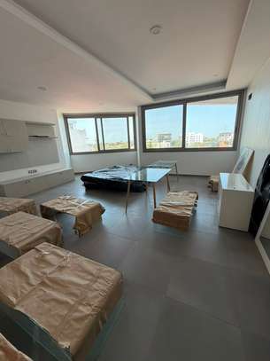 Penthouse duplex à louer à Ouakam image 3