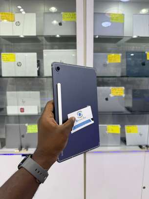 Samsung Galaxy Tab S10 image 5