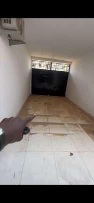 Maison à louer Ngor almadies derrière chez katia image 11