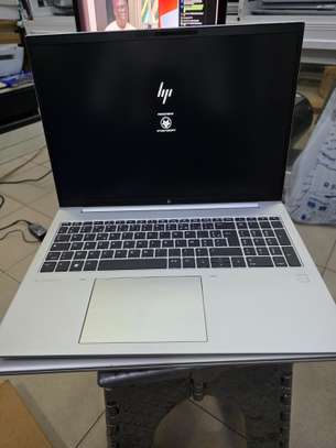 Hp Elitebook 2025 Ryzen 7 32giga ram image 3