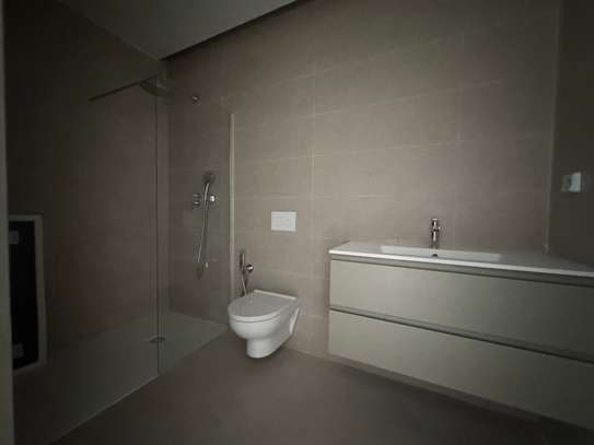 Appartement 4 chambres salon à louer aux plateau image 11