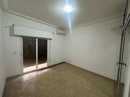 Appartement à louer F4 résidence axa image 2