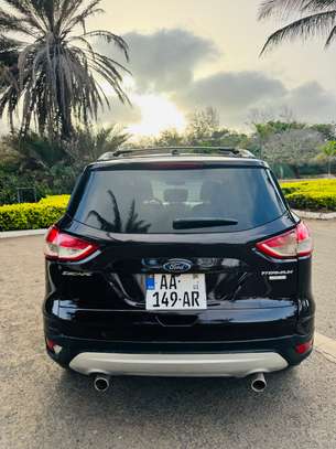 Ford Escape Titanium image 5