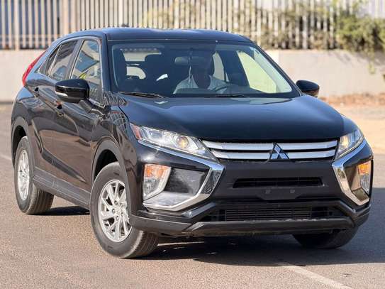 MITSUBISHI ECLIPSE CROSS   2019 image 2