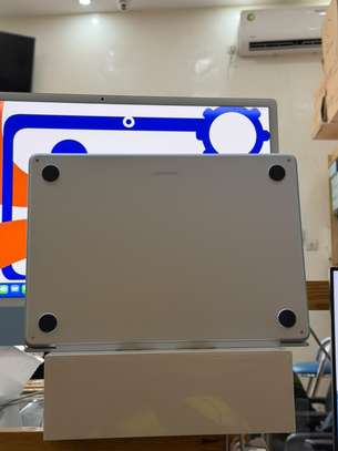 MacBook Air 13.6" M5 (16 Go RAM / 512 Go SSD) image 2