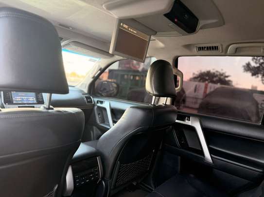 TOYOTA PARADO LAND cruiser image 7