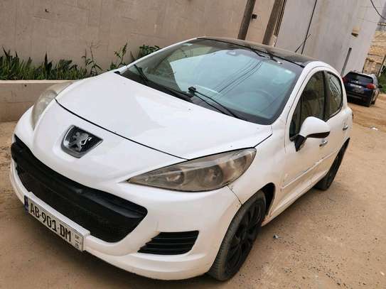 Peugeot 207 image 3