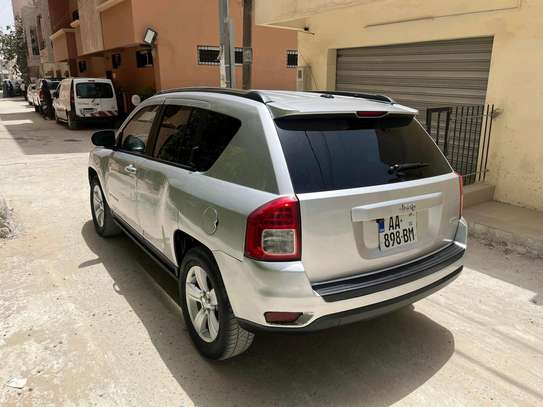 jeep compass automatic image 4