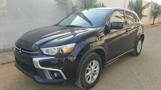 Mitsubishi Rvr 2019 super clean image 8