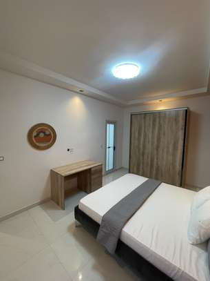 Appartement meuble F3 à louer aux almadies image 11