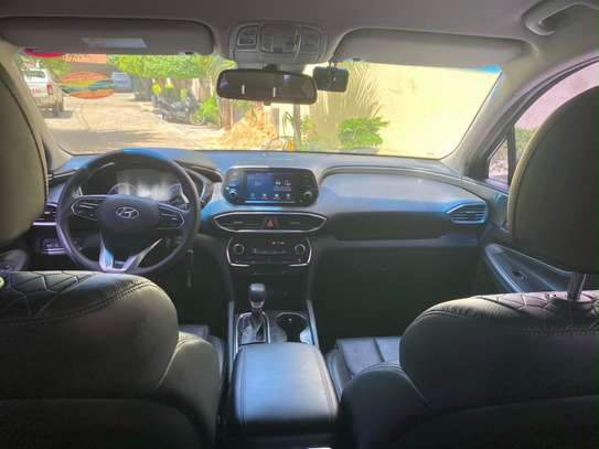 Hyundai santaFe 2019 image 15