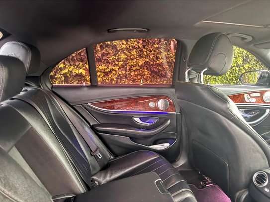 Mercedes E300 2018 image 2